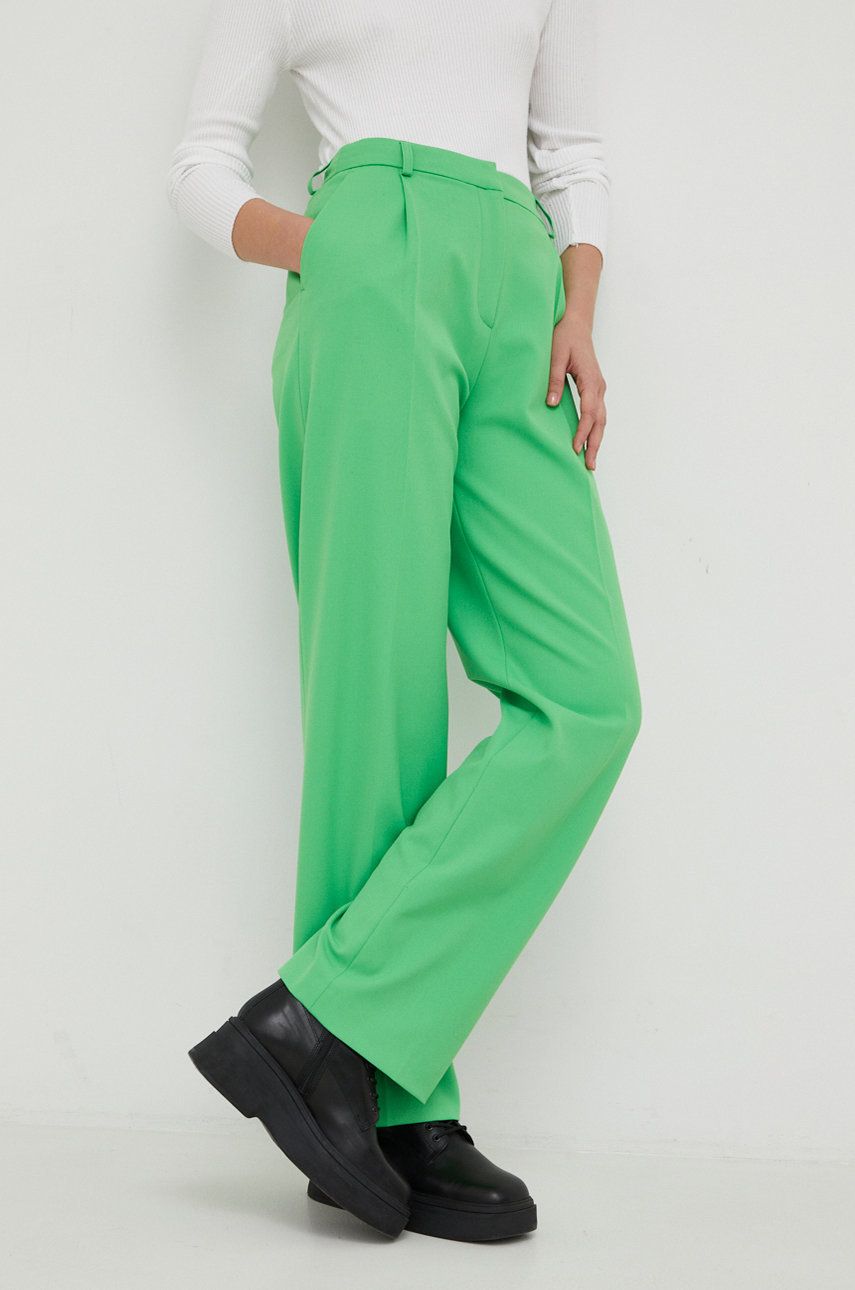 Nohavice a džínsy Samsoe Samsoe Paola Trousers Zelené | F22300152, 0
