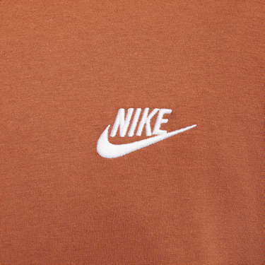 Tričko Nike Sportswear Club Tee Hnedá | AR4997-246, 1
