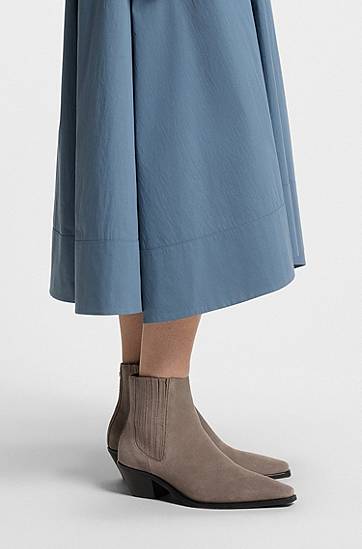 Kabáty BOSS Suede Ankle Boots with Cuban Heel Šedá | 50548781, 1