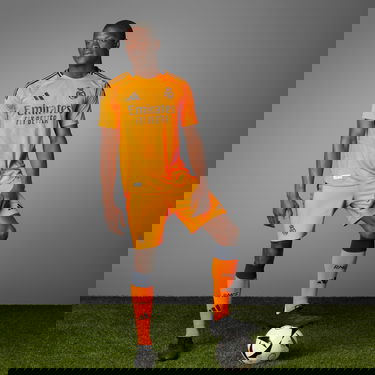 Dres adidas Performance Real Madrid Away Jersey 24/25 Authentic Oranžová | IZ1642, 1