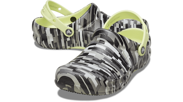 Tenisky a topánky Crocs Bistro Graphic Work Clogs Čierna | 204044-068, 1