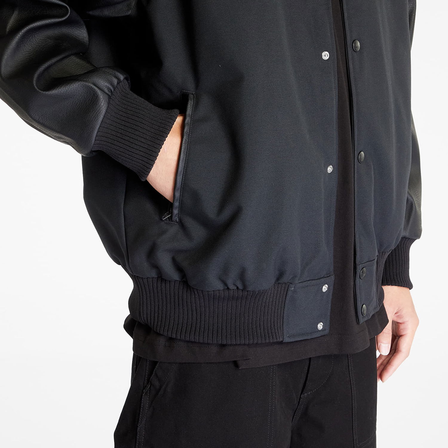 Bunda adidas Originals Varsity Jacket Čierna | HZ0715, 1