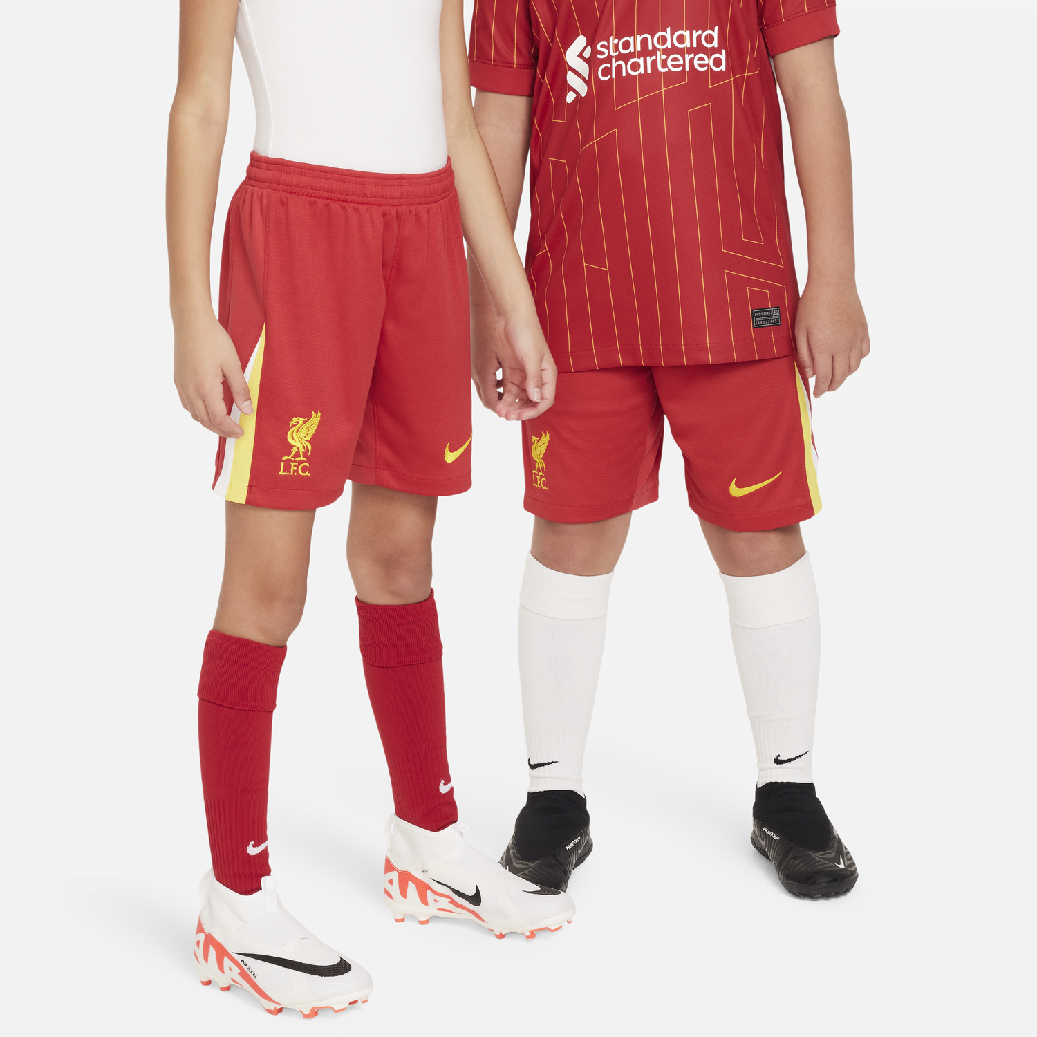 Šortky Nike Liverpool FC 2024/25 Stadium Replica Dri-FIT Shorts Červená | FN9190-687, 1