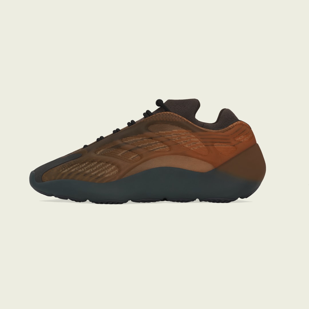 Yeezy 700 V3 "Copper Fade"