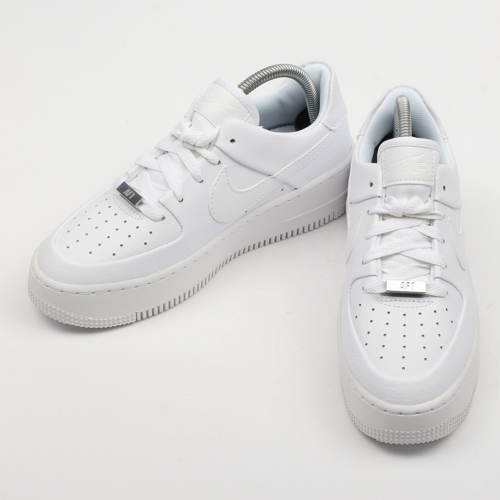 Air Force 1 Sage Low W