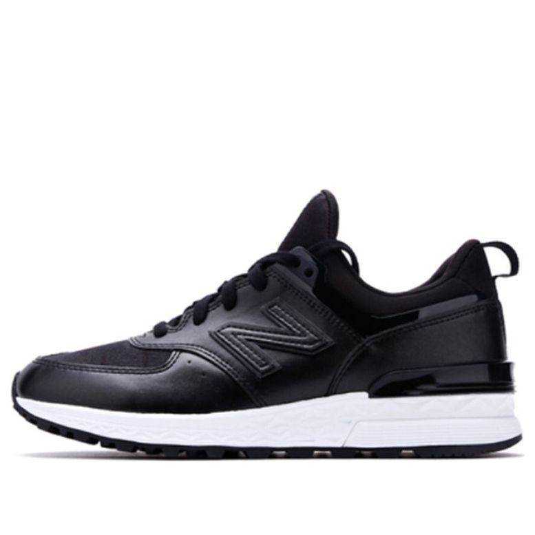 Tenisky a topánky New Balance 574 Sport Čierna | WS574SFH