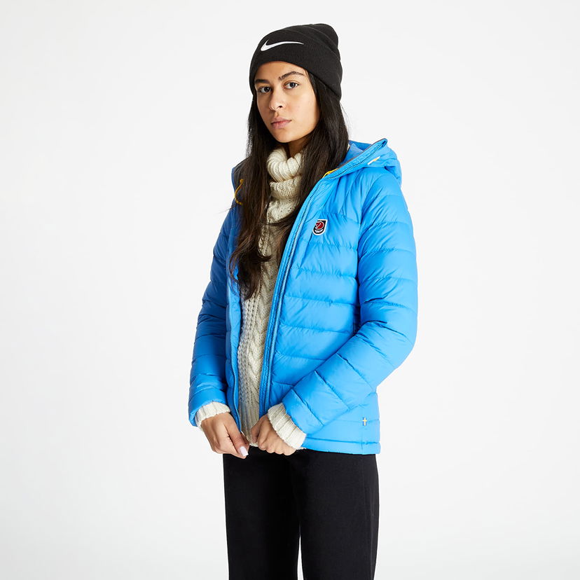 Prešívaná bunda FJÄLLRÄVEN Pack Down Insulated Hooded Jacket Modrá | F86122-525
