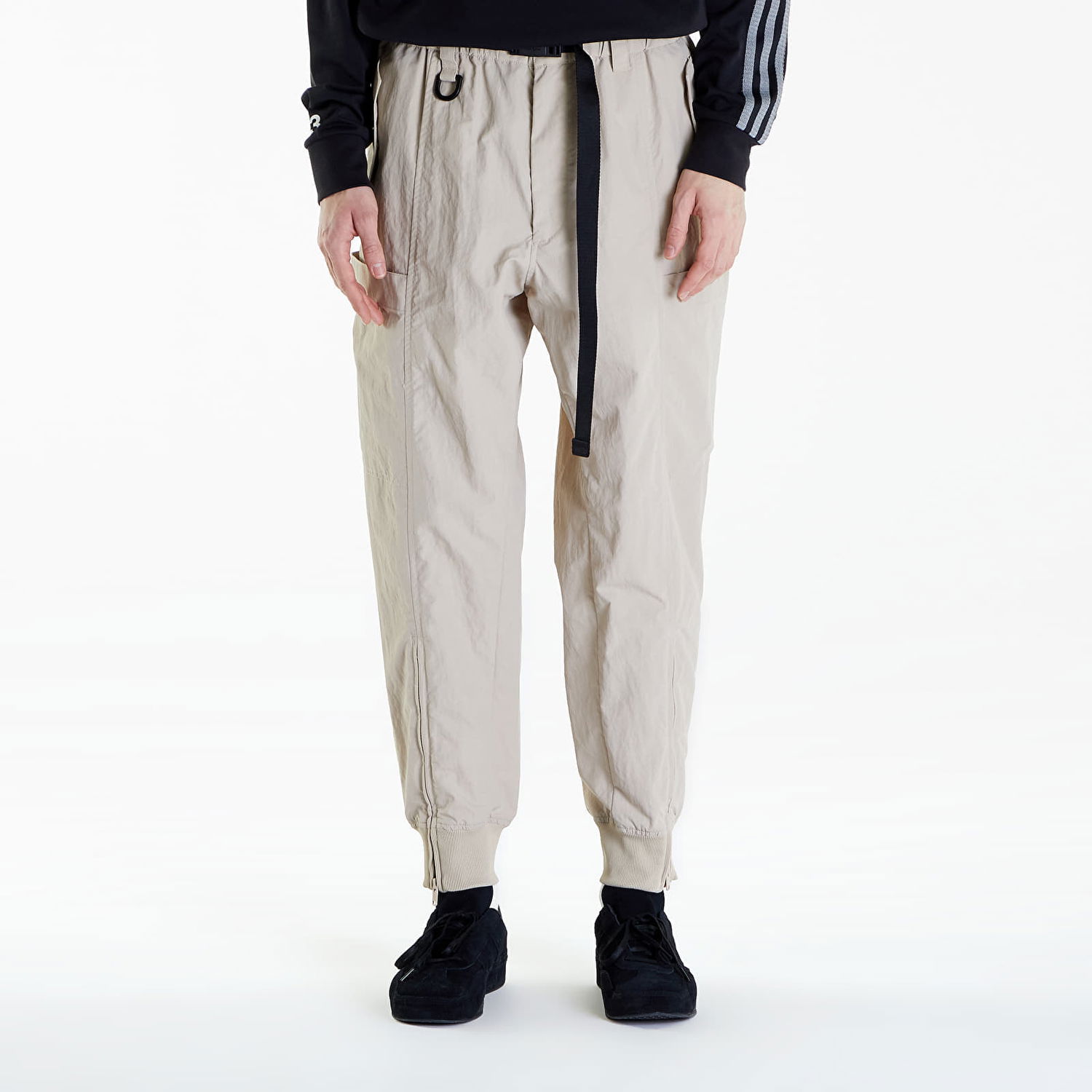 Nohavice a džínsy Y-3 Crinkle Nylon Cuffed Pants Šedá | IV8024, 0