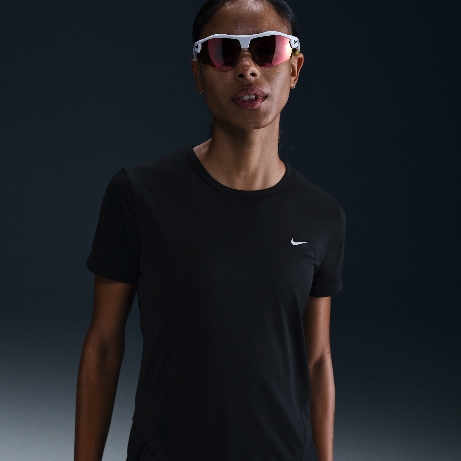 Tričko Nike Dri-FIT Tempo Short-Sleeve Running T-Shirt Čierna | HQ0648-010, 1