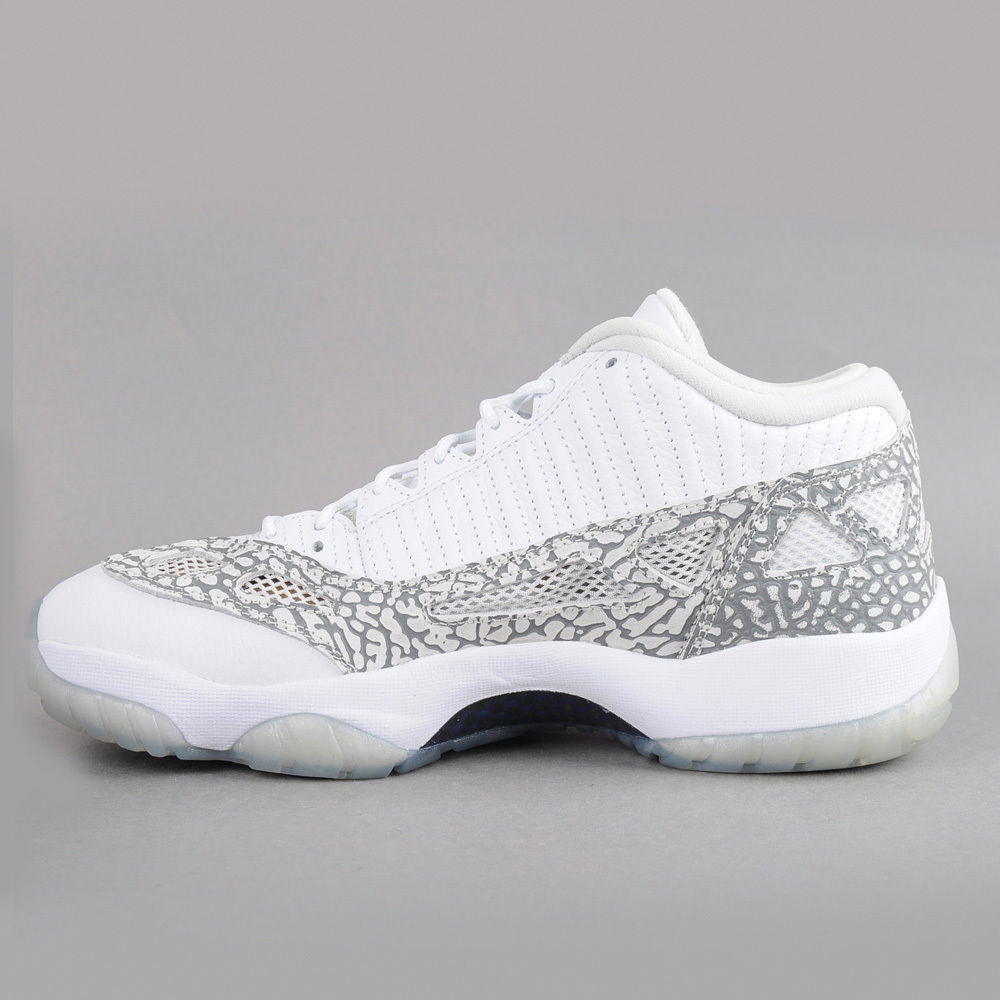 Air Jordan 11 Retro Low IE ''Cobalt'' 2015