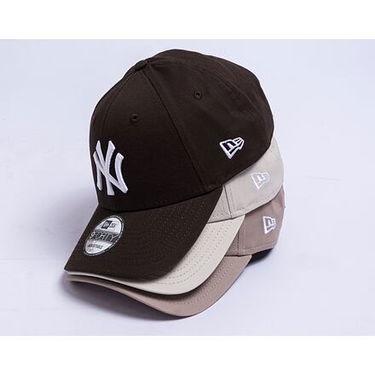 Šiltovka New Era 9FORTY MLB Nos League Essential New York Yankees - Ash Brown / White One Size Béžová | 60471457, 3