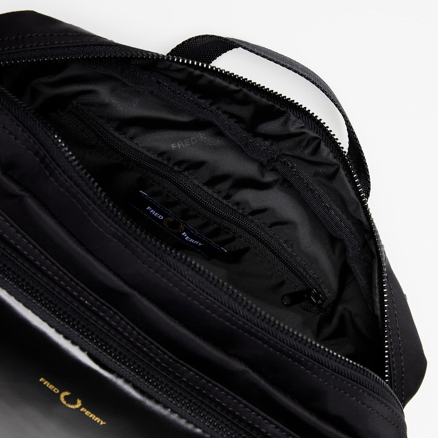 Ľadvinka Fred Perry Nylon Twill Leather Xbody Bag Čierna | L7280 774, 1