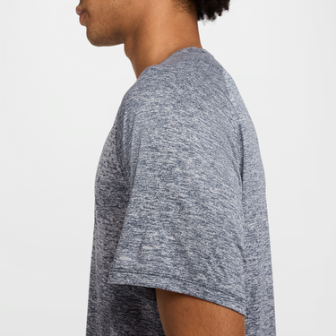 Tričko Nike Stride Dri-FIT ADV Running T-Shirt Šedá | HV5203-437, 4