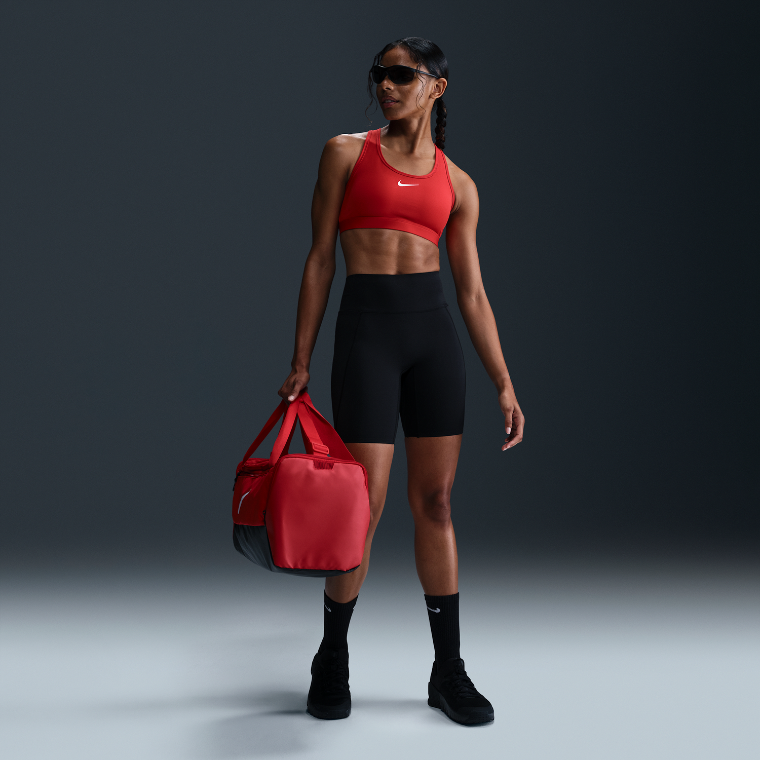 Podprsenka Nike Universa High-Waisted 8" Bike Shorts with Pockets and Medium Support Červená | HQ6823-010, 0