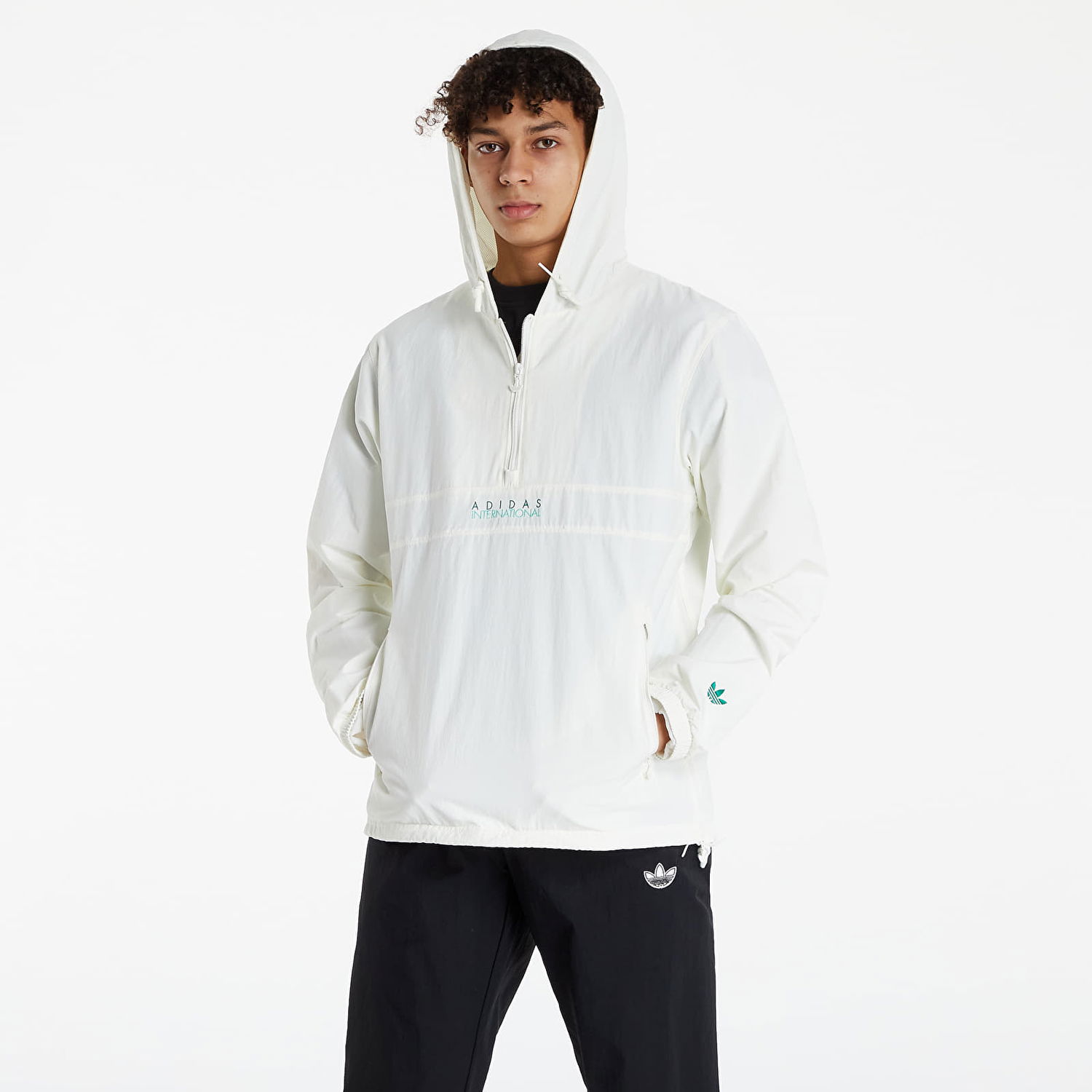 Vetrovka adidas Originals Sports Club Oth Windbreaker Biela | HF4913, 0
