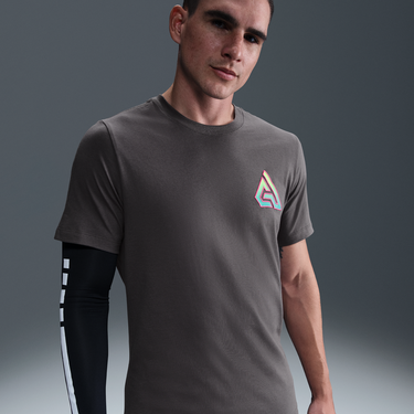 Tričko Nike Giannis Basketball T-Shirt Šedá | HJ3446-068, 1