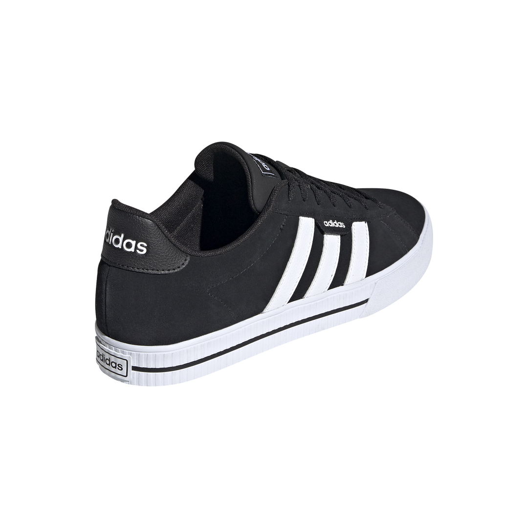 adidas DAILY 3.0 44