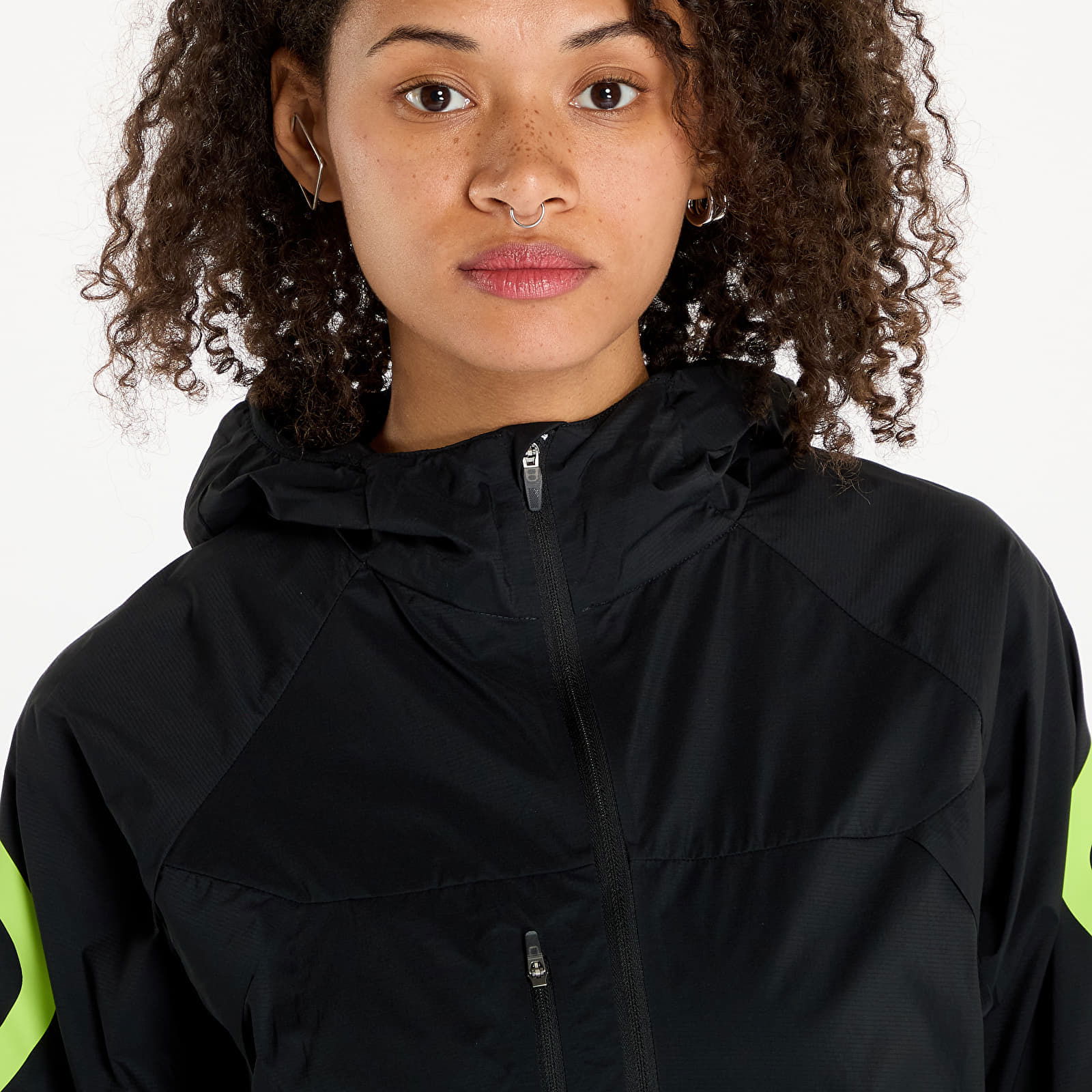 Stella McCartney x TruePace Jacket Black/ Semi Solar Slime