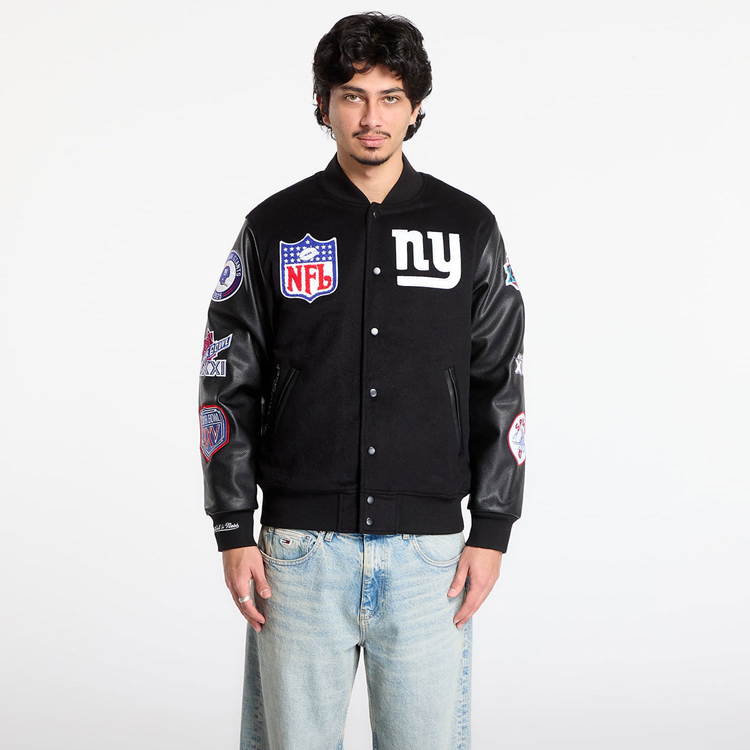 Bomber bunda Mitchell & Ness Mitchell & Ness NFL Blackout Collection New York Giants Varsity Jacket Čierna | JK9935-NYGBLCK, 0
