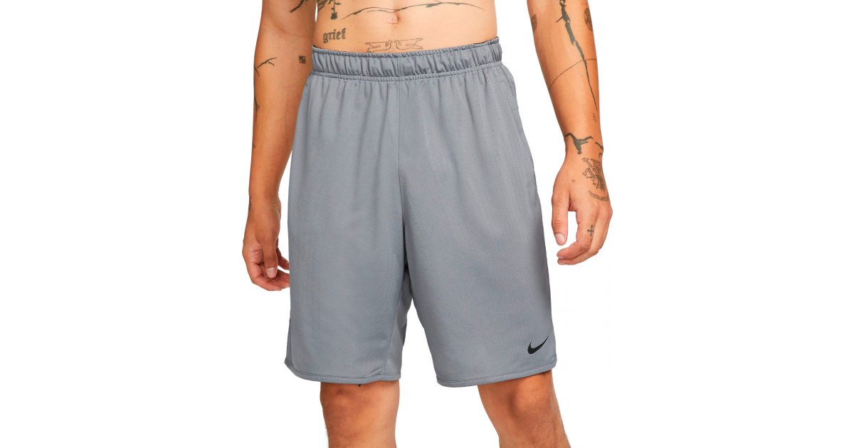 Short Dri-FIT Totality