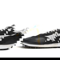 Marathon Runner Sneaker