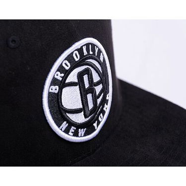 Šiltovka Mitchell & Ness Sweet Suede Snapback Brooklyn Nets Black Modrá | HHSS7359-BNEYYPPPBLCK, 4