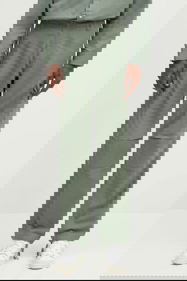 Cargo nohavice Carhartt WIP Cotton Cargo Pants Carhartt WIP Aviation Pant Zelené | I032468.1YF02, 0