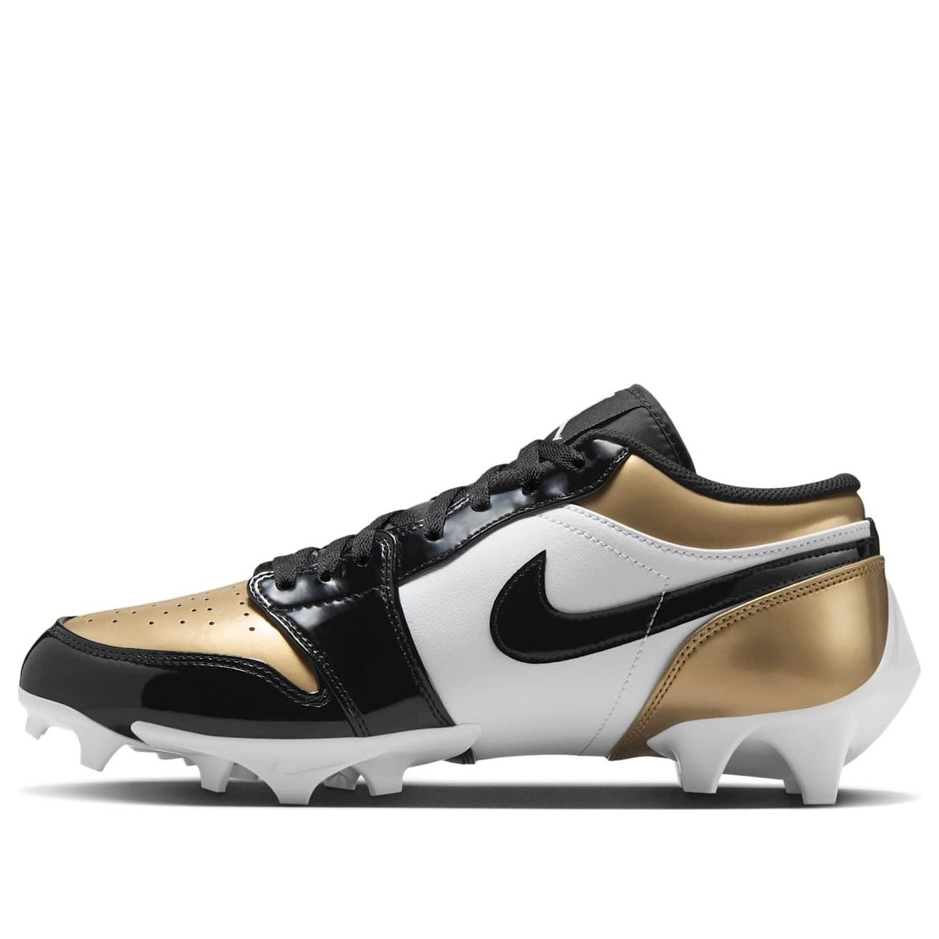 Oblečenie Jordan Jordan 1 Low TD Cleat 'Patent Gold Toe' Metalická | FJ6245-701, 0