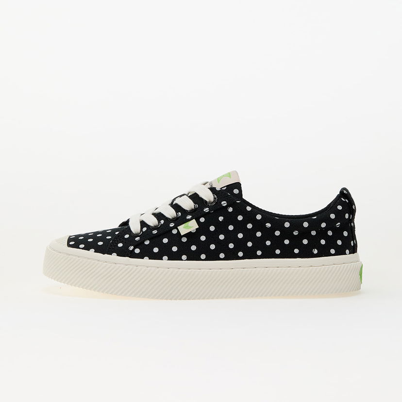Tenisky a topánky Cariuma Oca Low Black Polka Dots Čierna | 100103B17 M