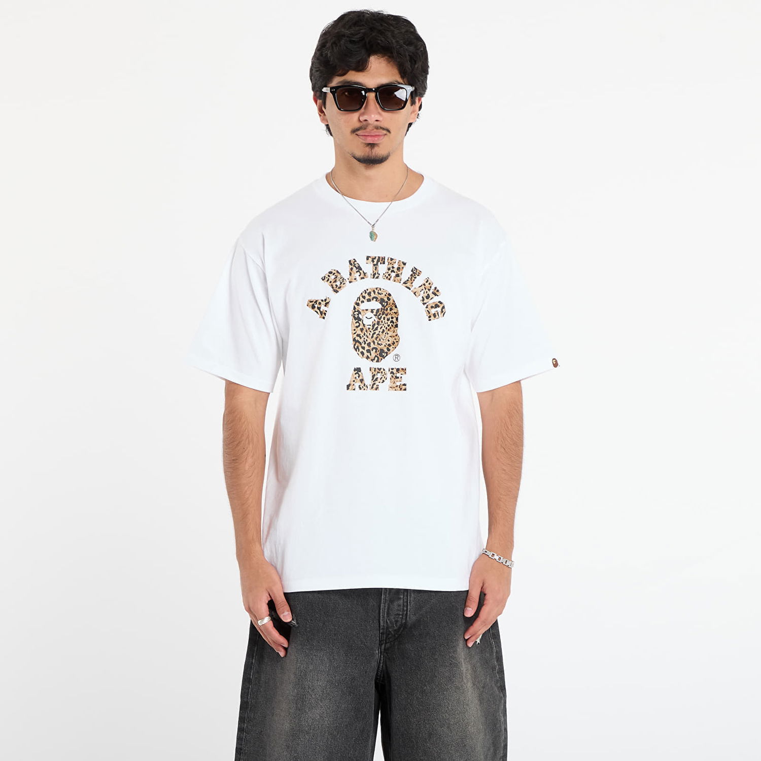 Tričko BAPE Wild Leopard Pattern College T-shirt Biela | 001TEL801039MWHA, 0