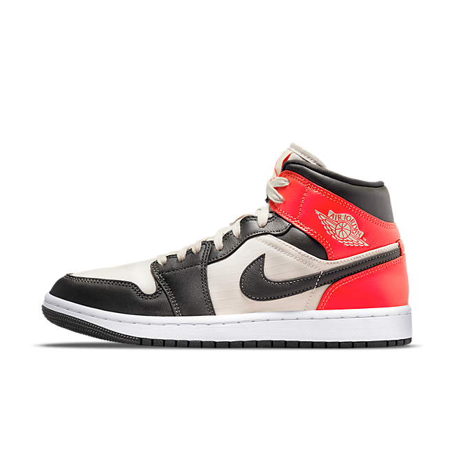 Tenisky a topánky Jordan Air Jordan 1 Mid "Light Orewood Brown" W Červená | DQ6078-100, 0