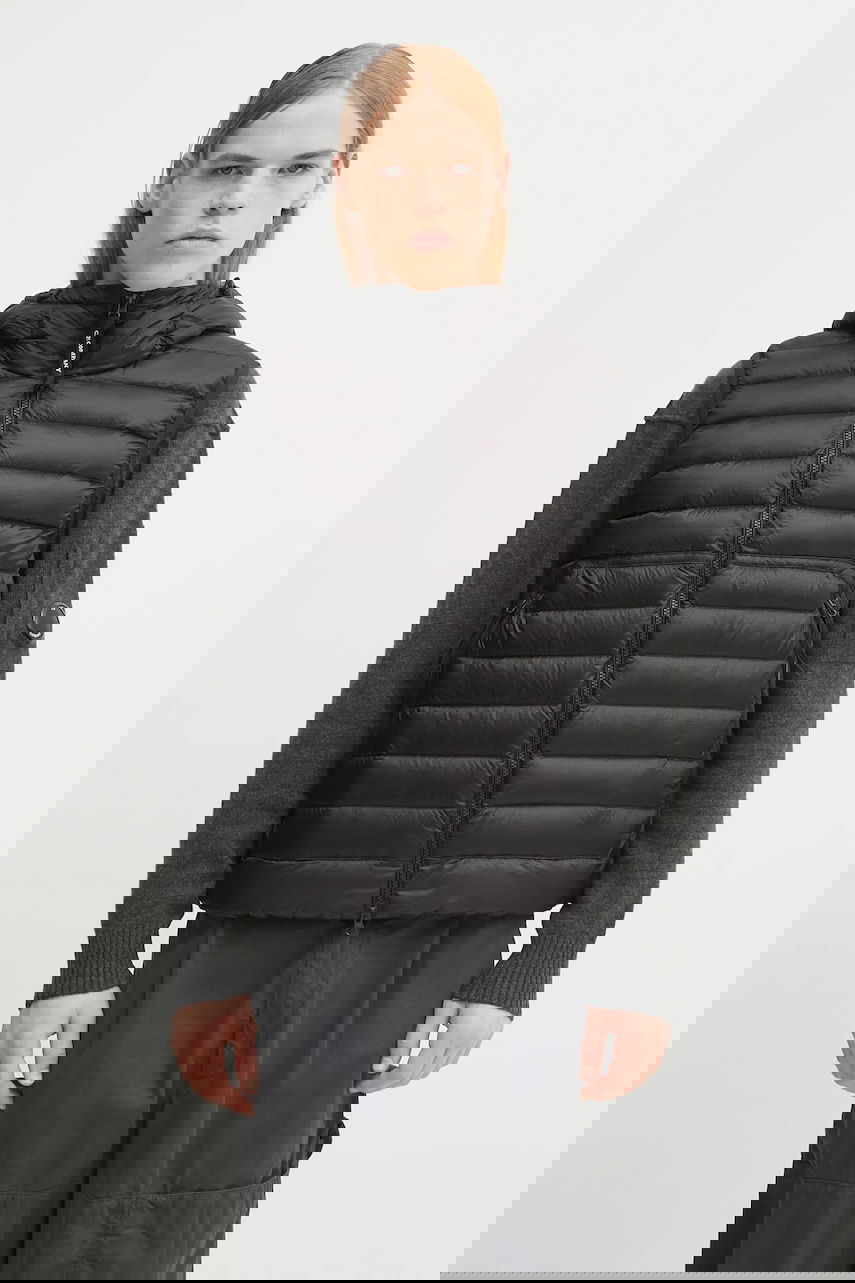 Vesta C.P. Company C.P. Company Hooded Down Vest Čierna | 19CMVE032A110416A, 0