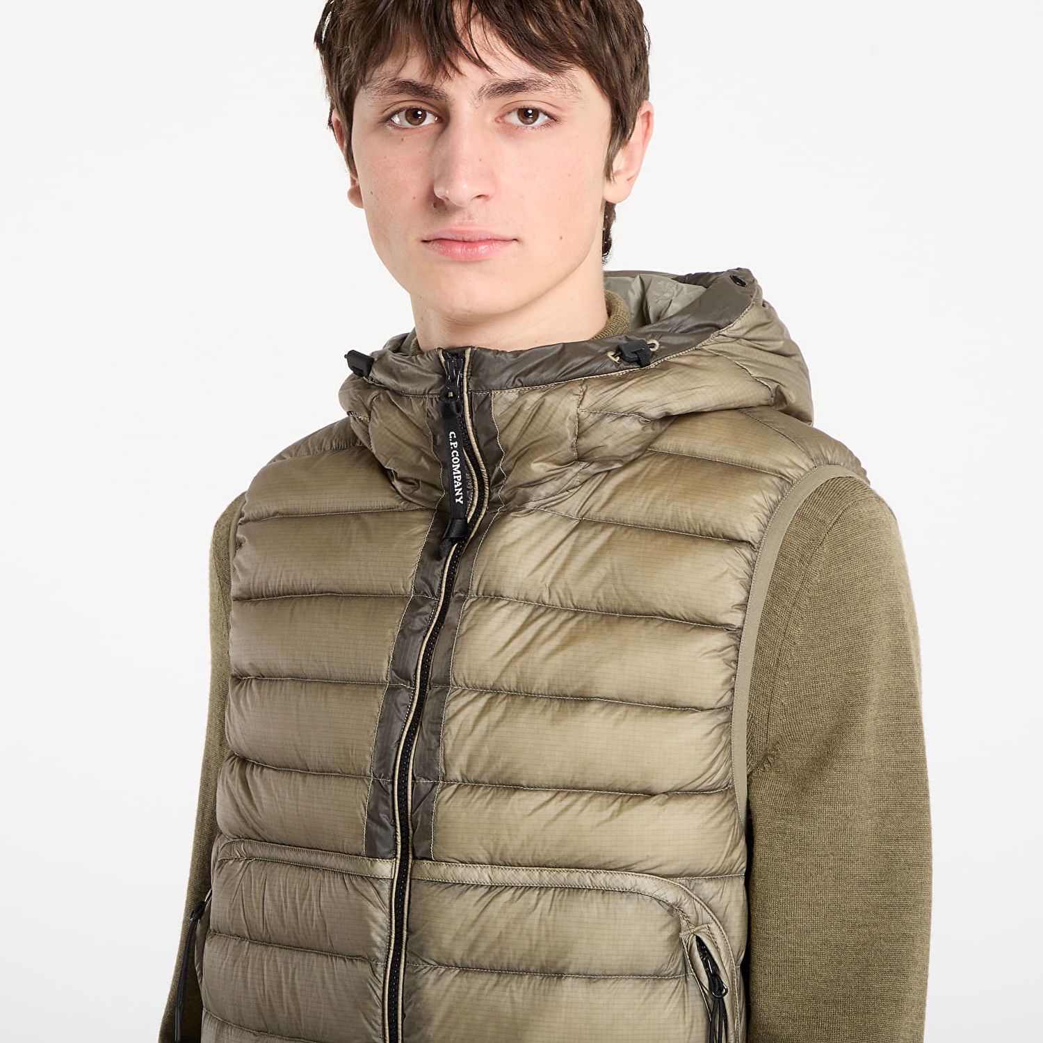 Vesta C.P. Company Hooded Puffer Vest Zelené | 19CMVE032A110416A-356, 1