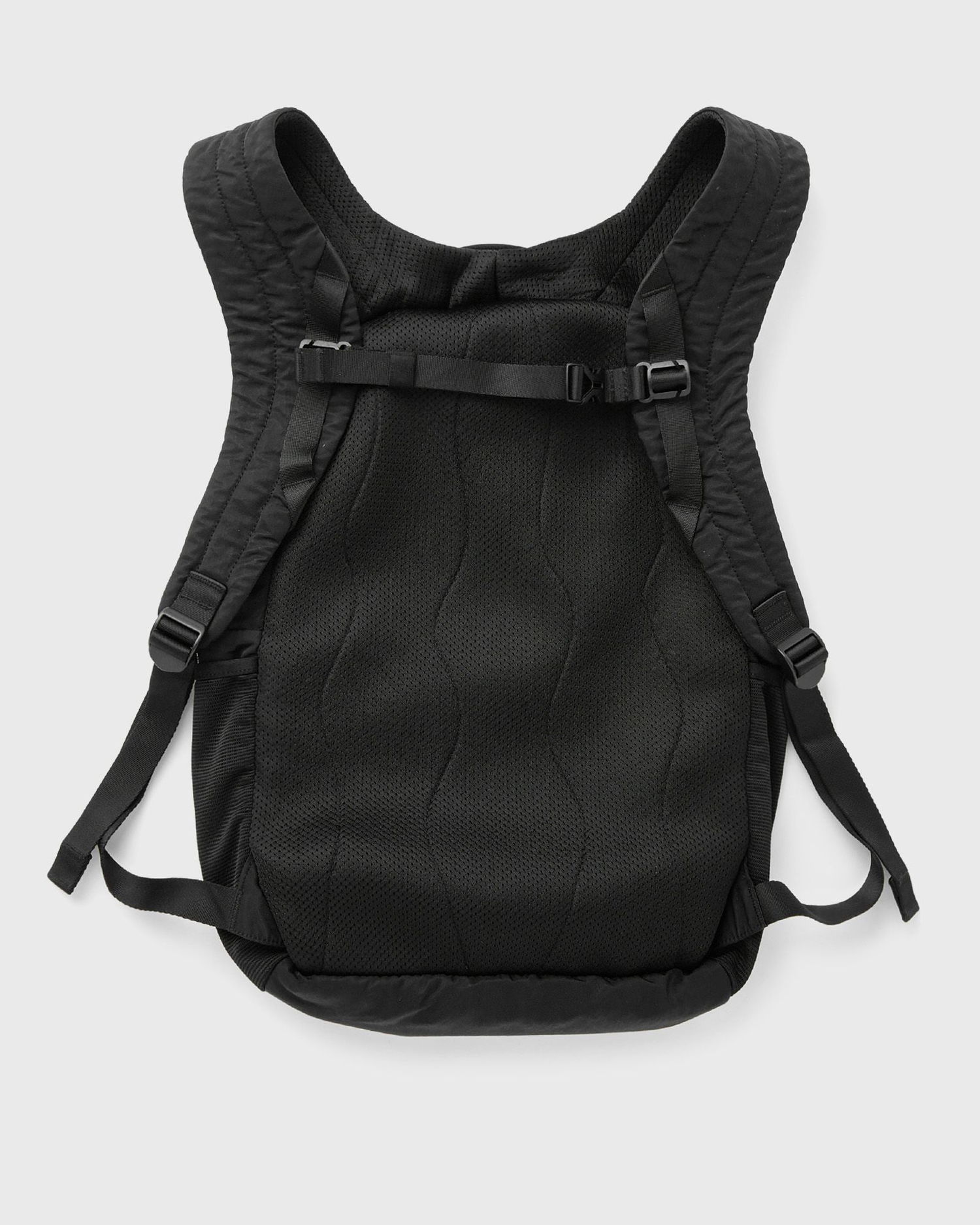 Batoh C.P. Company C.P. Company Nylon B Lens Backpack Čierna | 18CMAC303A005269G-999, 1