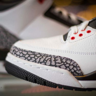 Tenisky a topánky Jordan Air Jordan 3 Retro "Infrared 23" Biela | 136064-123, 5