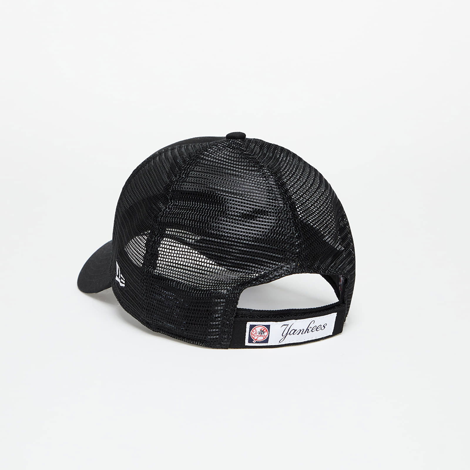 New York Yankees Home Field Black 9FORTY A-Frame Trucker Cap