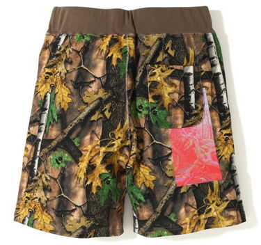 Šortky BAPE Forest Camo Sweatshorts Rôznofarebný | 001SPF301014X, 1