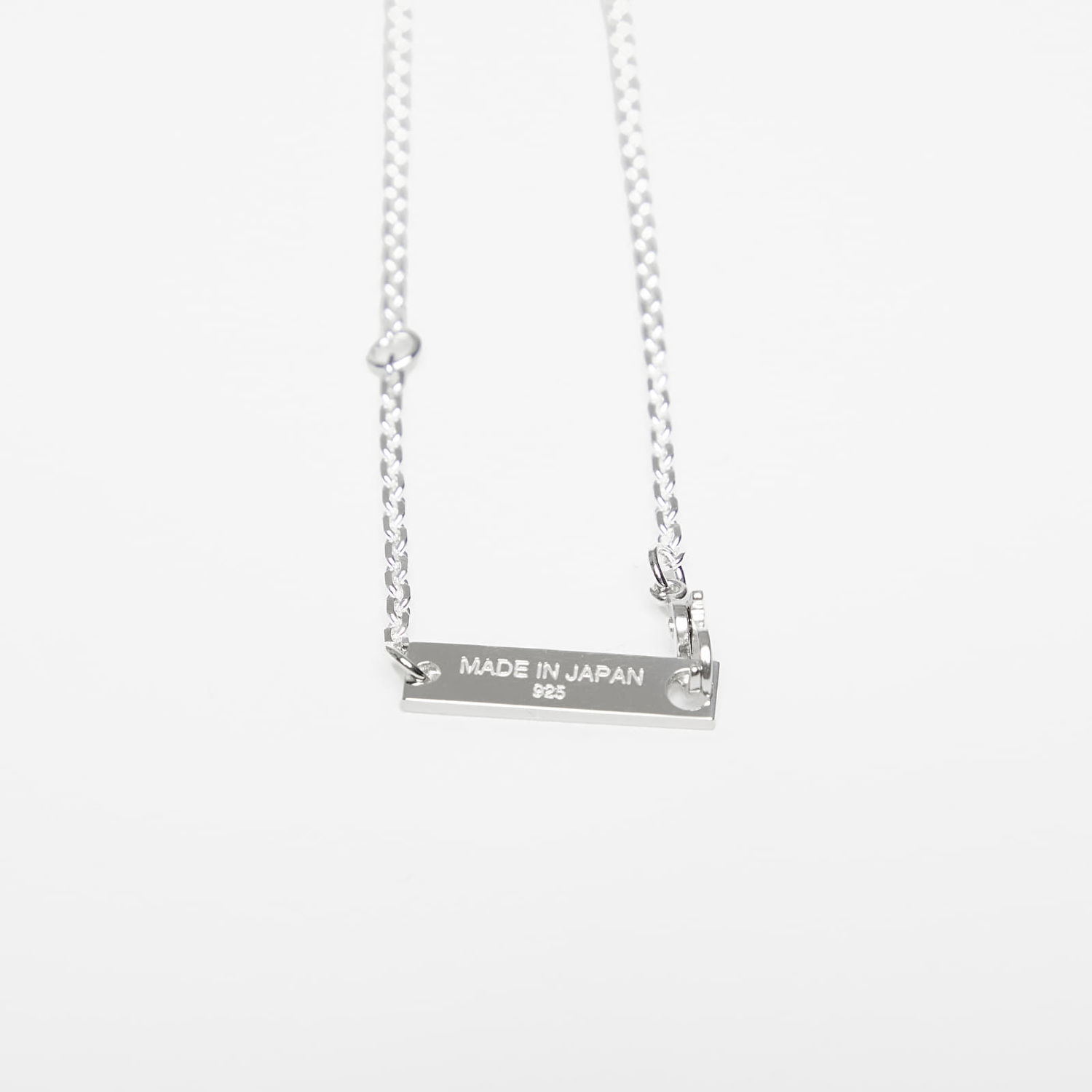 Náhrdelník Ambush Epoxy Amblem Charm Necklace Šedá | BMOB00ES24SIL0011000, 1