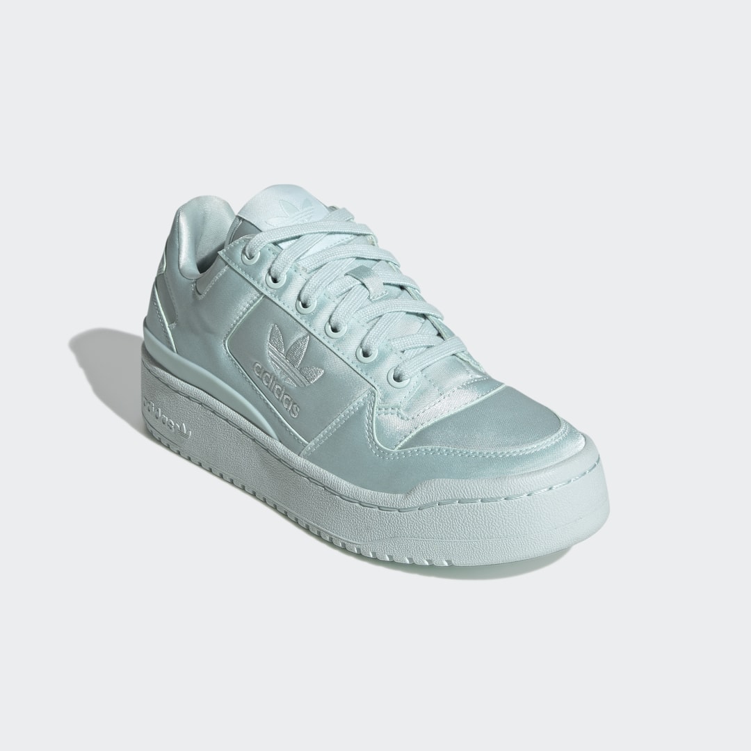 Forum Bold W