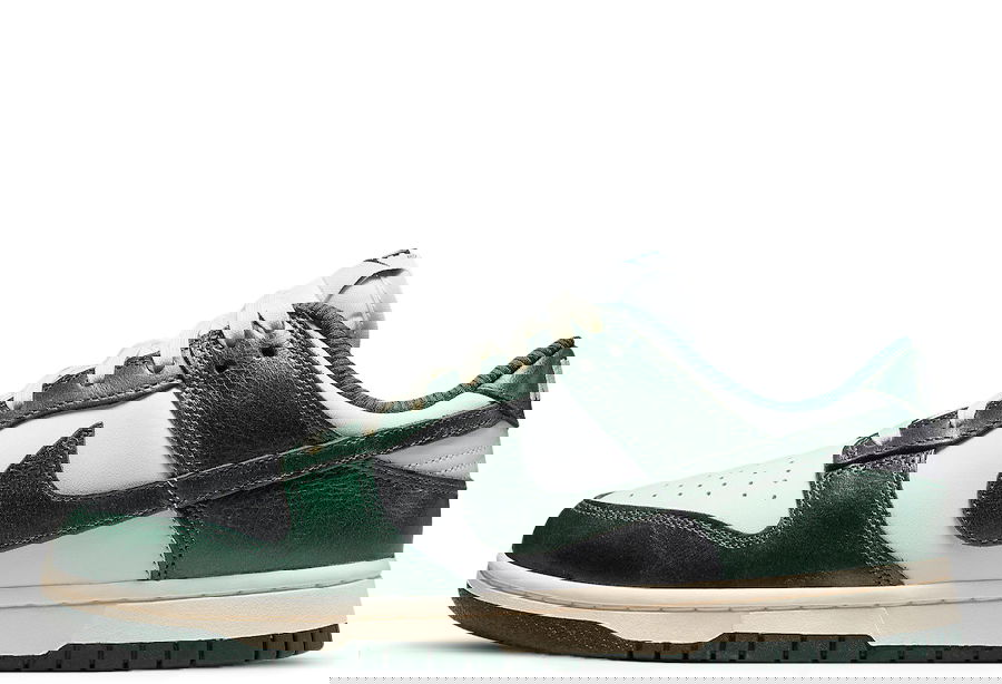 Tenisky a topánky Nike Dunk Low Vintage Green W Zelené | DQ8580-100, 1