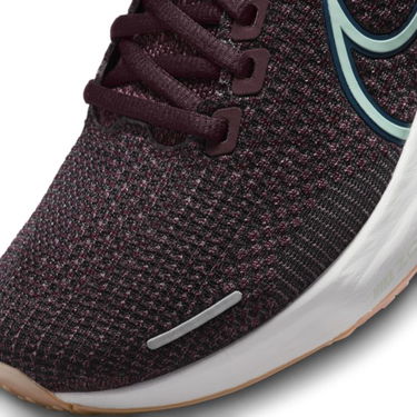 Tenisky a topánky Nike ZoomX Invincible Run Flyknit 2 W Vínová | DC9993-601, 3