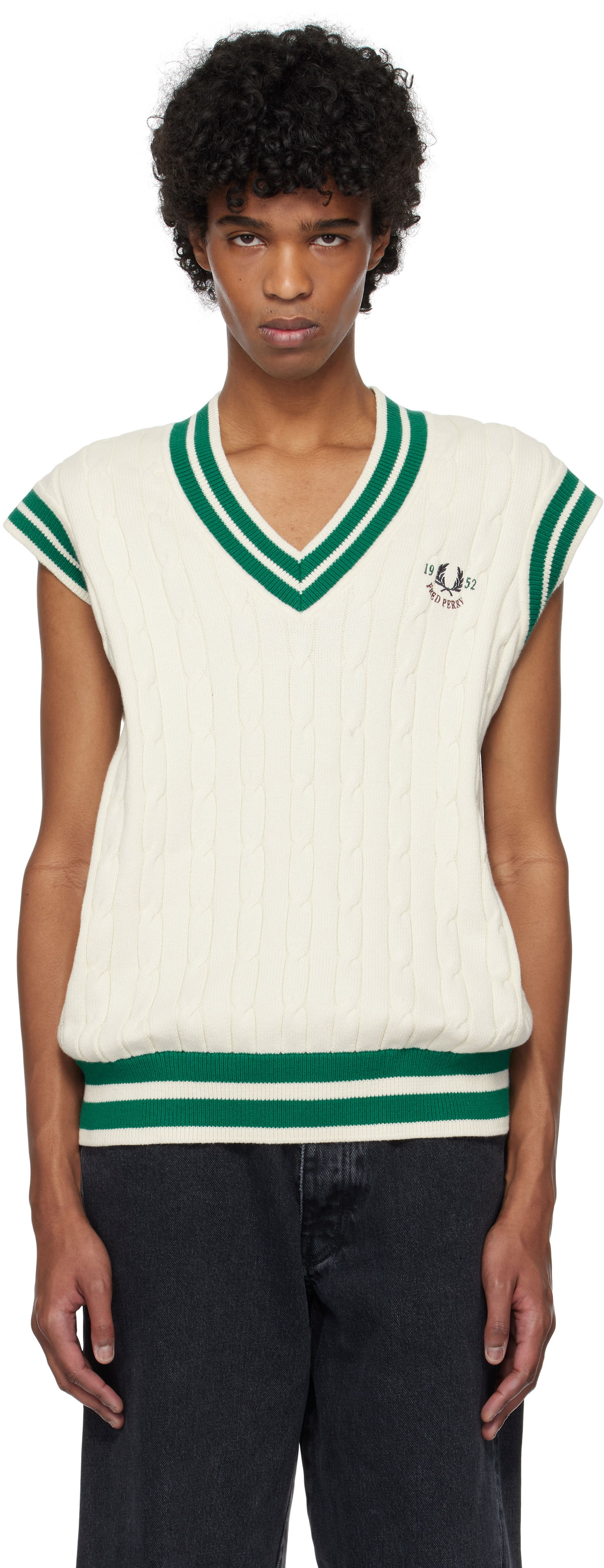 Sveter Fred Perry Fred Perry Cable Knit Tennis Vest Biela | K9721, 0