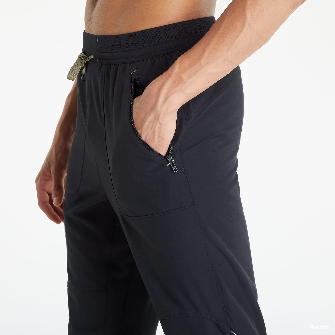 Nohavice Under Armour Terrain Woven ankle Pants Čierna | 1370512-001, 1