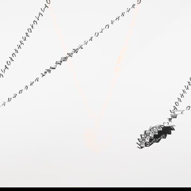 Náhrdelník GUESS Lovely Guess Heart Pendant Necklace with Crystals Metalická | JUBN03035JWRH-SILVER, 2