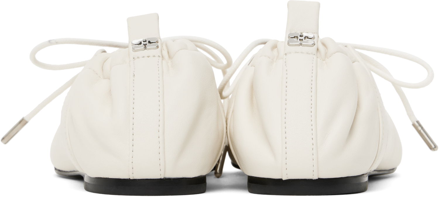 Šaty GANNI GANNI Lace-Up Ballerina Flats Biela | S2962, 1