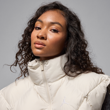 Vesta Jordan Jordan Brooklyn Therma-FIT Quilted Puffer Vest Béžová | HV0413-104, 1