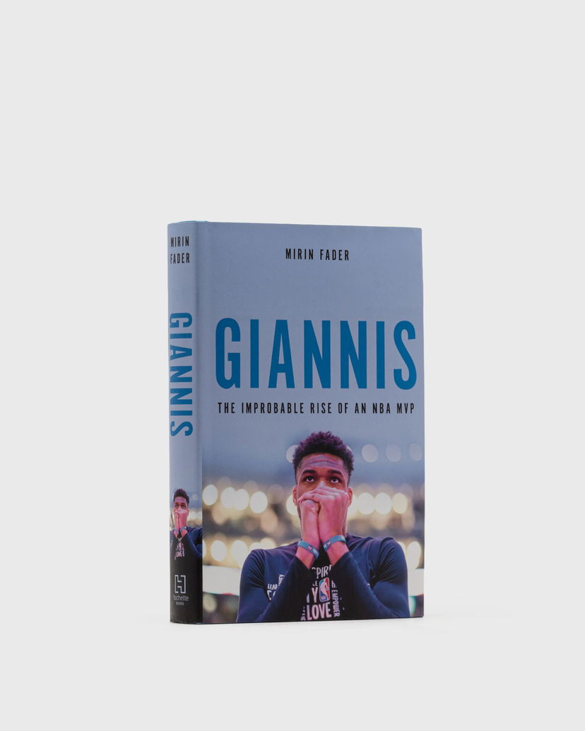 Kniha a časopis gestalten "Giannis: The Improbable Rise Of An NBA Champion" By Mirin Fader" Modrá | 9780306924125