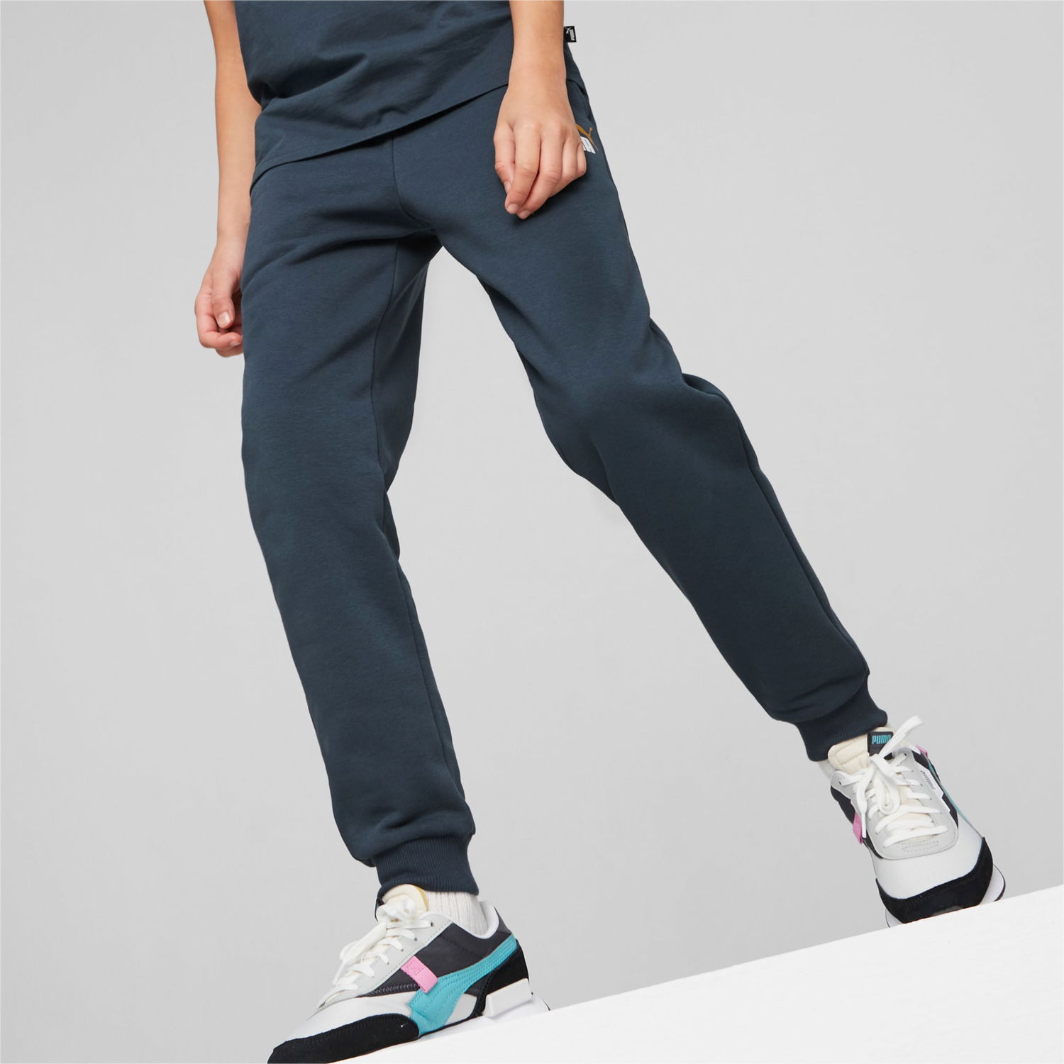 Tepláky Puma Essentials+ Two-Tone Logo Navy | 586988_16, 1