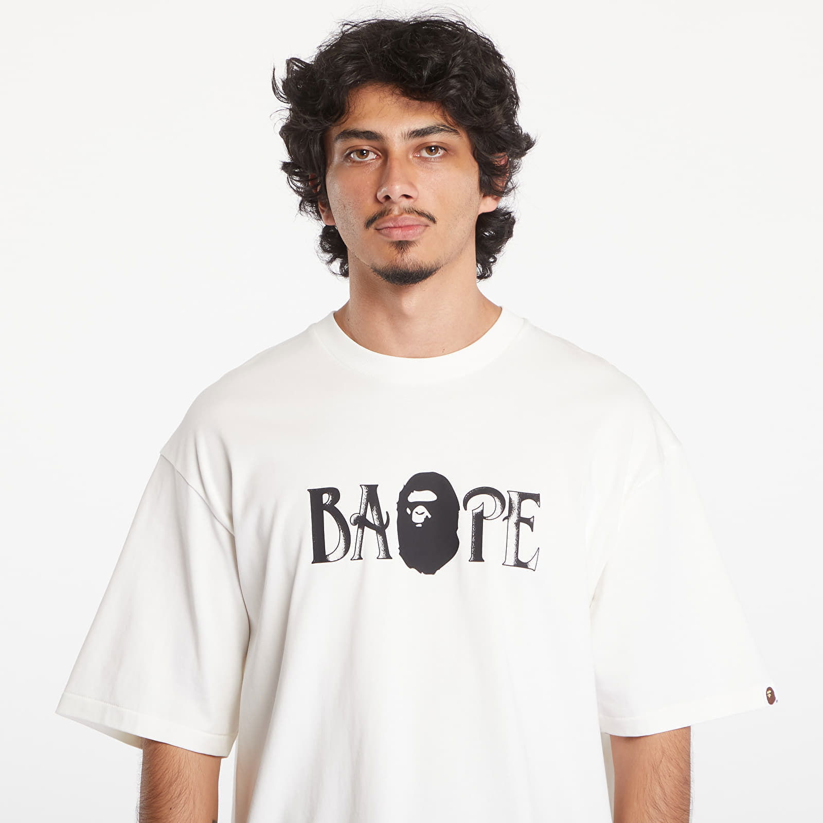 A BATHING APE Screen Print Logo Relaxed Fit Short Sleeve Tee Ivory