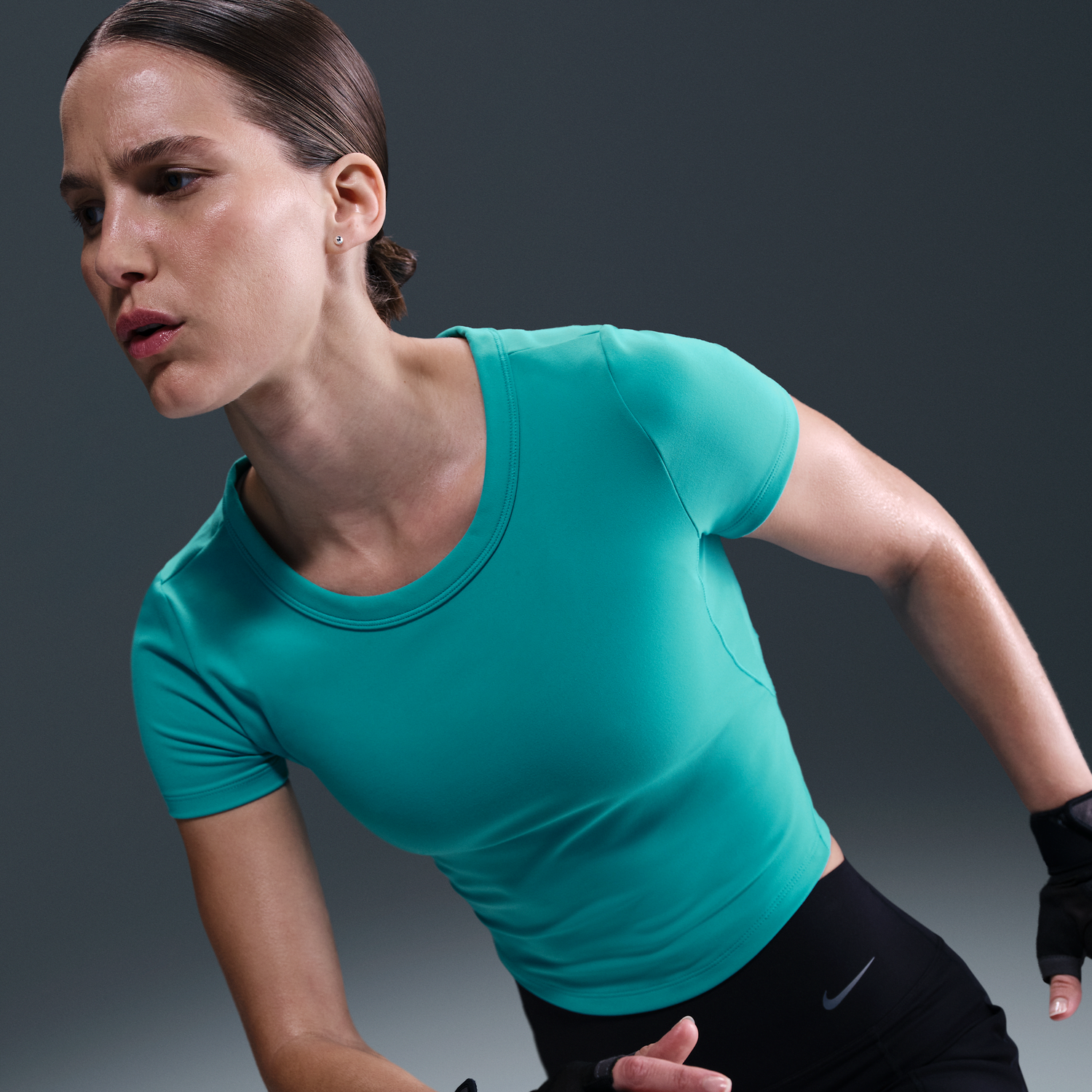 Crop Top Nike Nike One Fitted Dri-FIT Cropped Short Sleeve T-Shirt Tyrkysová | FN2804-345, 0